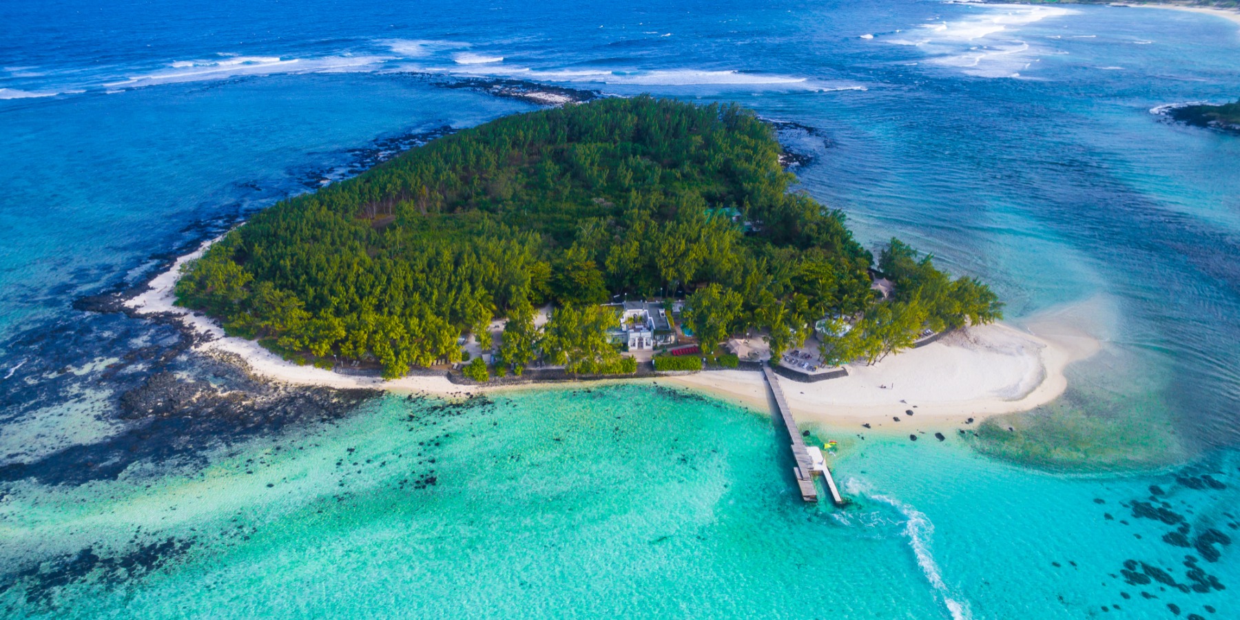 Islander Escape at Ile des deux Cocos